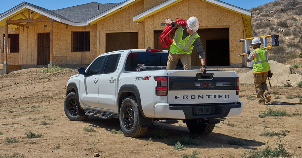 Nissan-Frontier-Towing-Capacity-Real-Numbers-by-Trim-and-Drivetrain-Towing