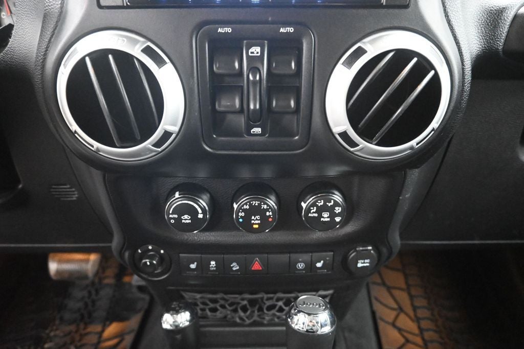 2013 Jeep Wrangler Unlimited Rubicon