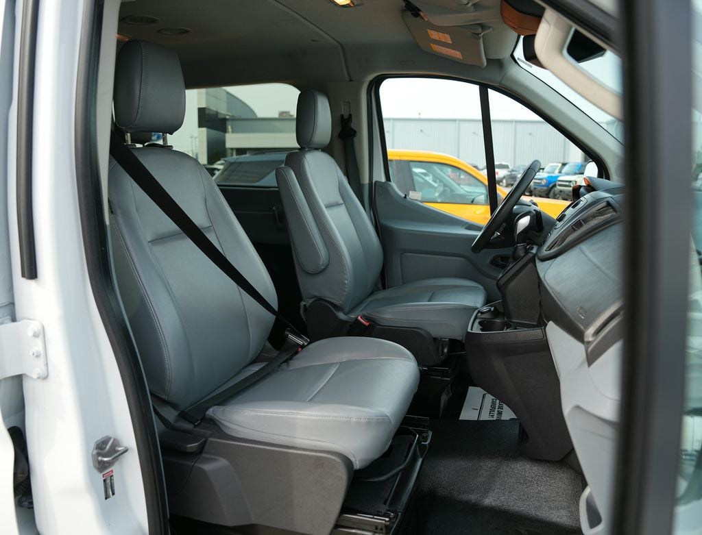 2017 Ford Transit-350 XL 15 Passenger