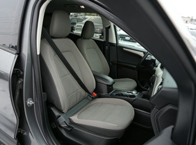 2022 Ford Escape Hybrid SE