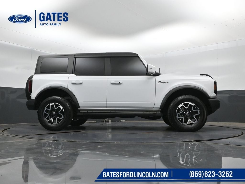 2022 Ford Bronco Outer Banks