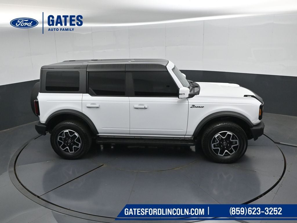 2022 Ford Bronco Outer Banks