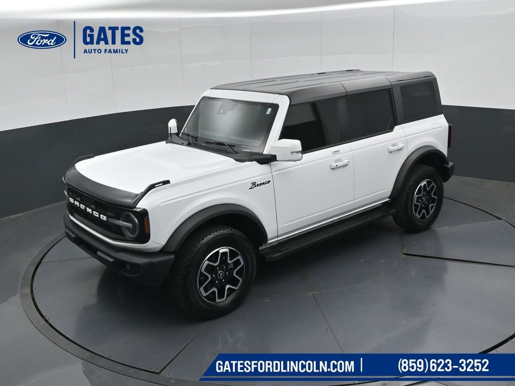 2022 Ford Bronco Outer Banks