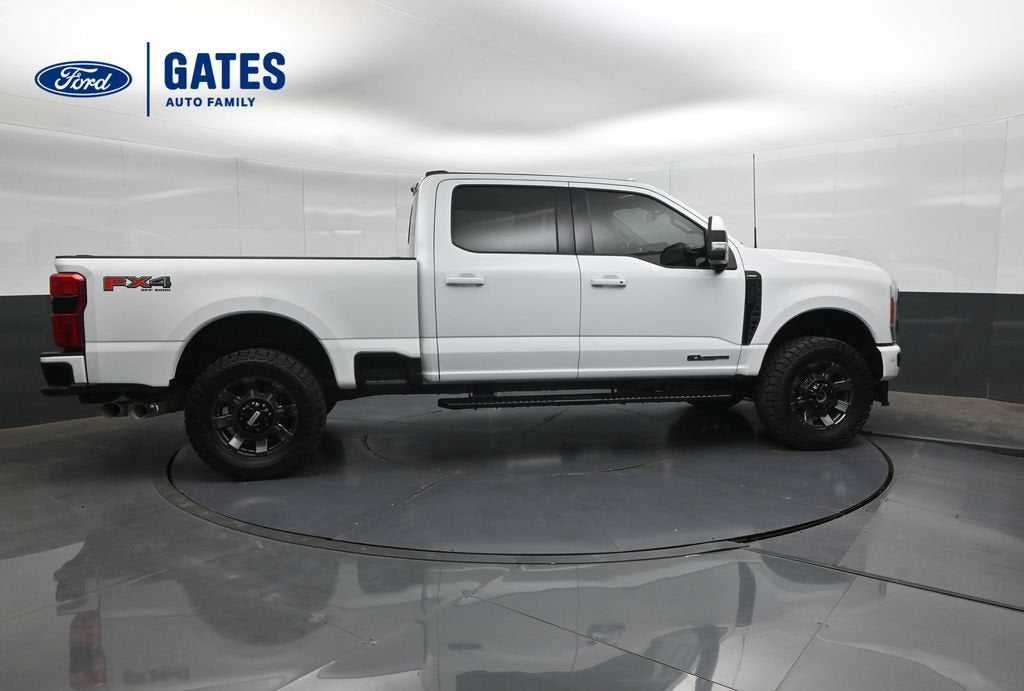 2023 Ford F-350SD Lariat