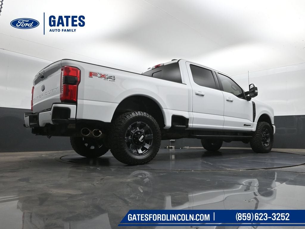 2023 Ford F-350SD Lariat