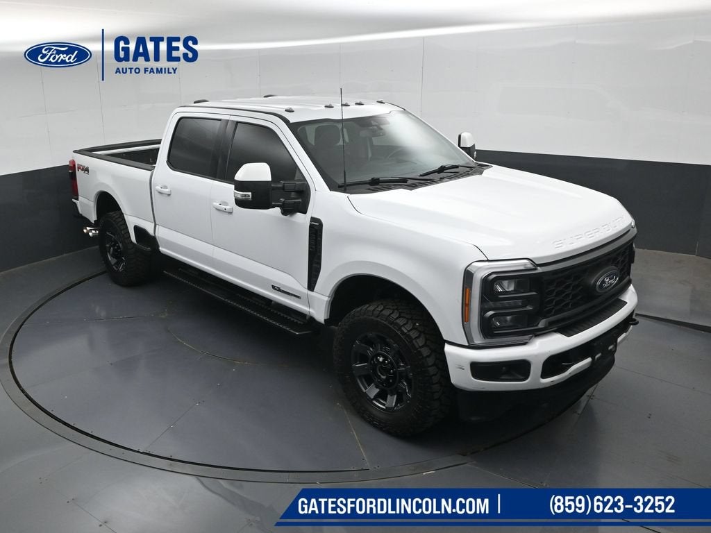 2023 Ford F-350SD Lariat