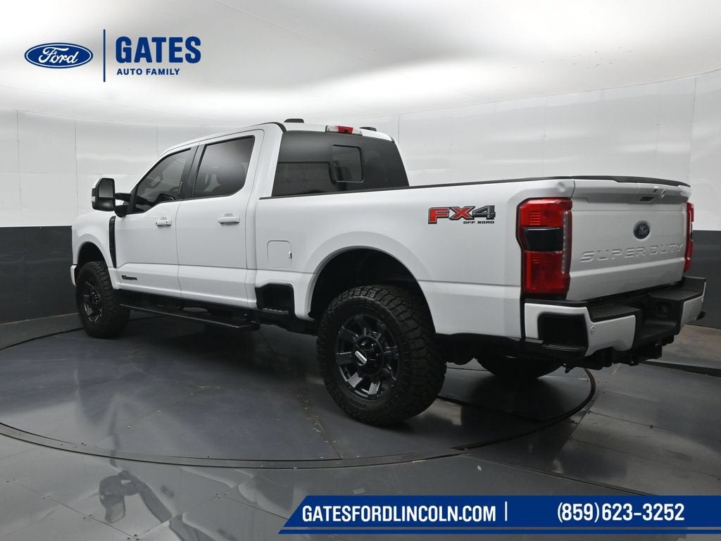 2023 Ford F-350SD Lariat