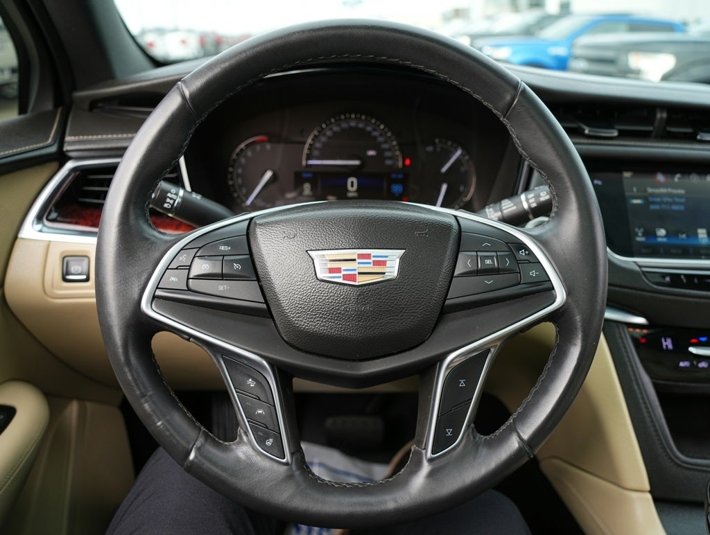 2017 Cadillac XT5 Luxury