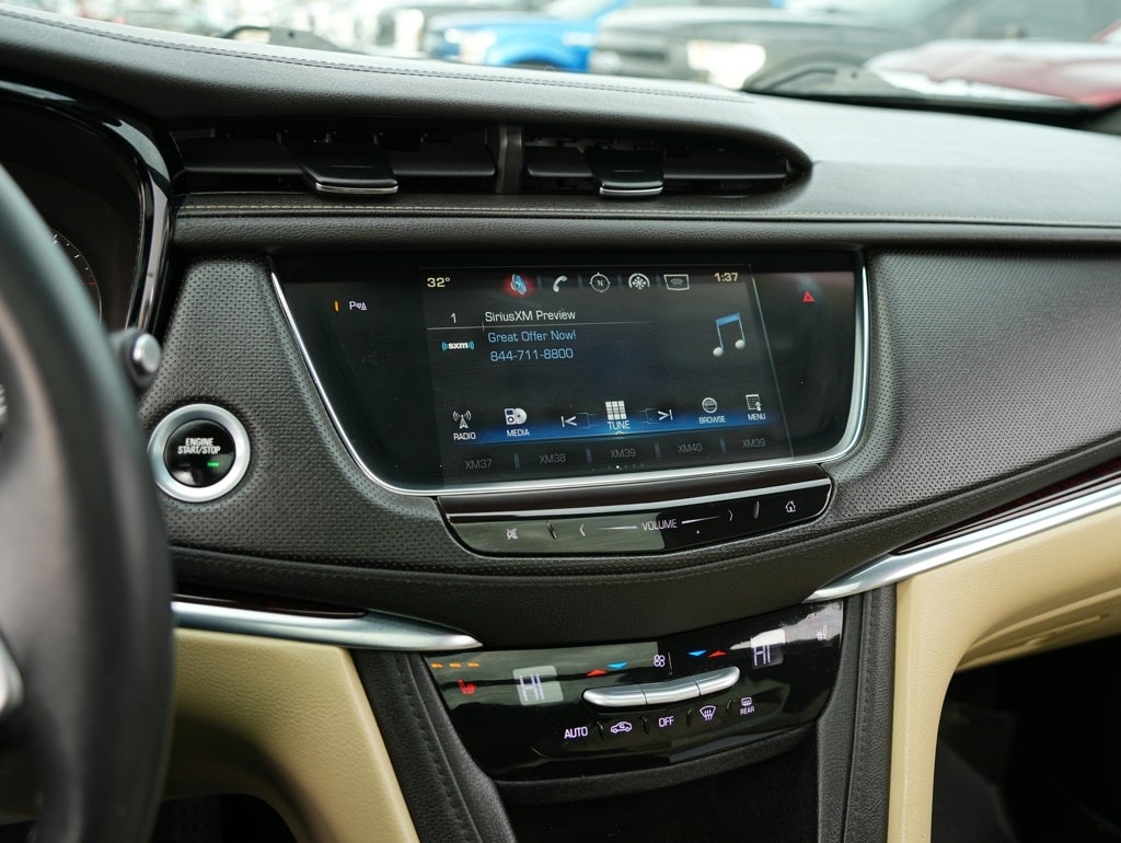 2017 Cadillac XT5 Luxury