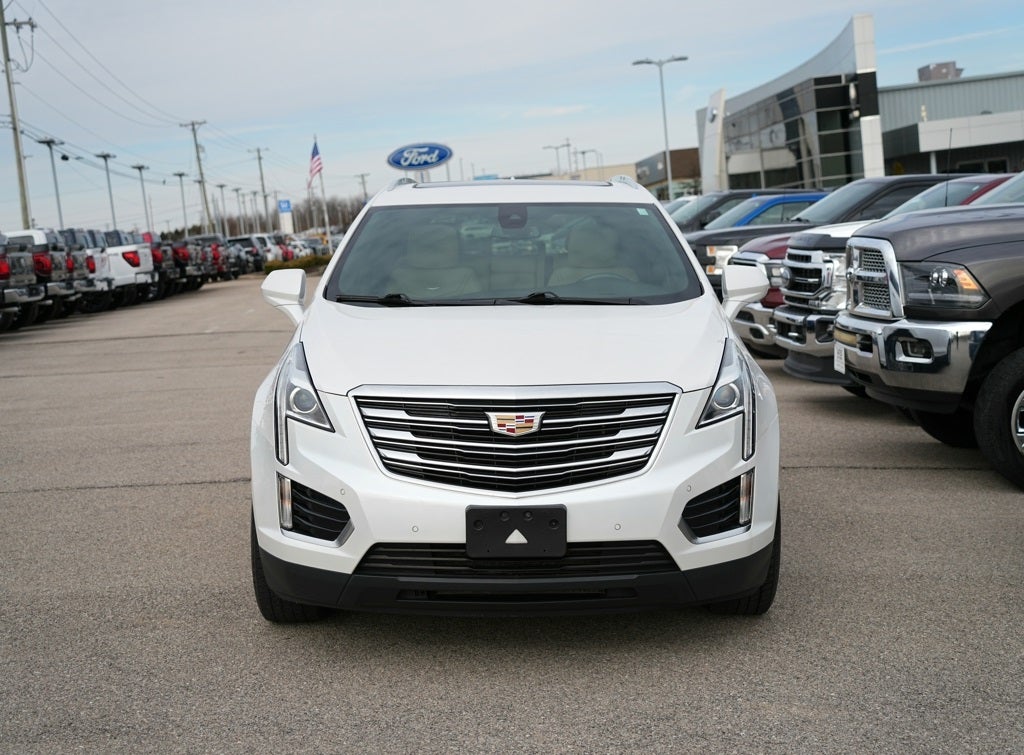2017 Cadillac XT5 Luxury
