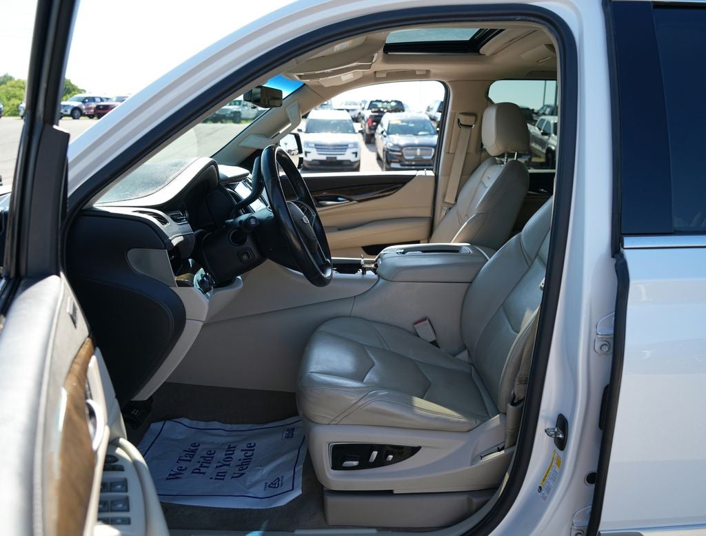 2019 Cadillac Escalade ESV Luxury