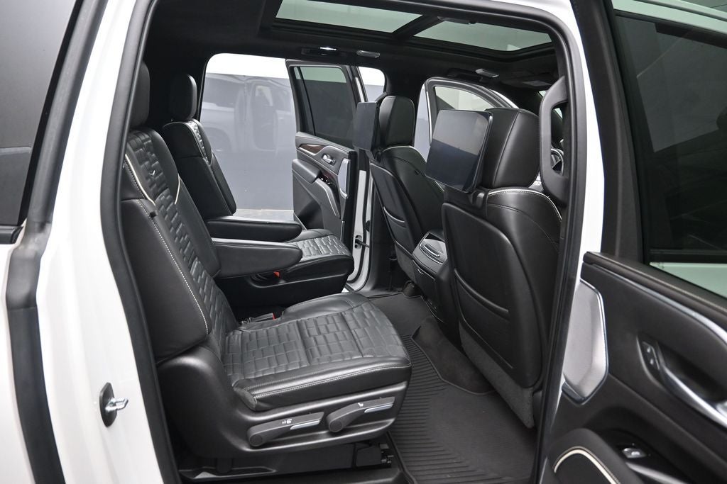 2022 Cadillac Escalade ESV Sport Platinum