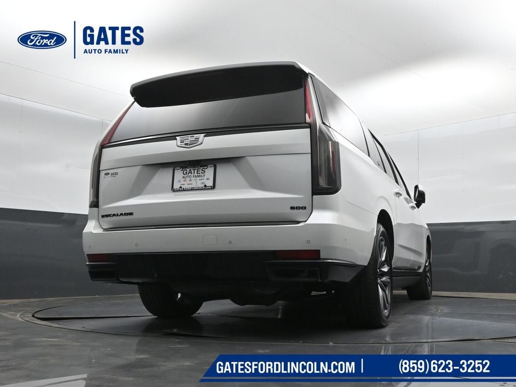 2022 Cadillac Escalade ESV Sport Platinum