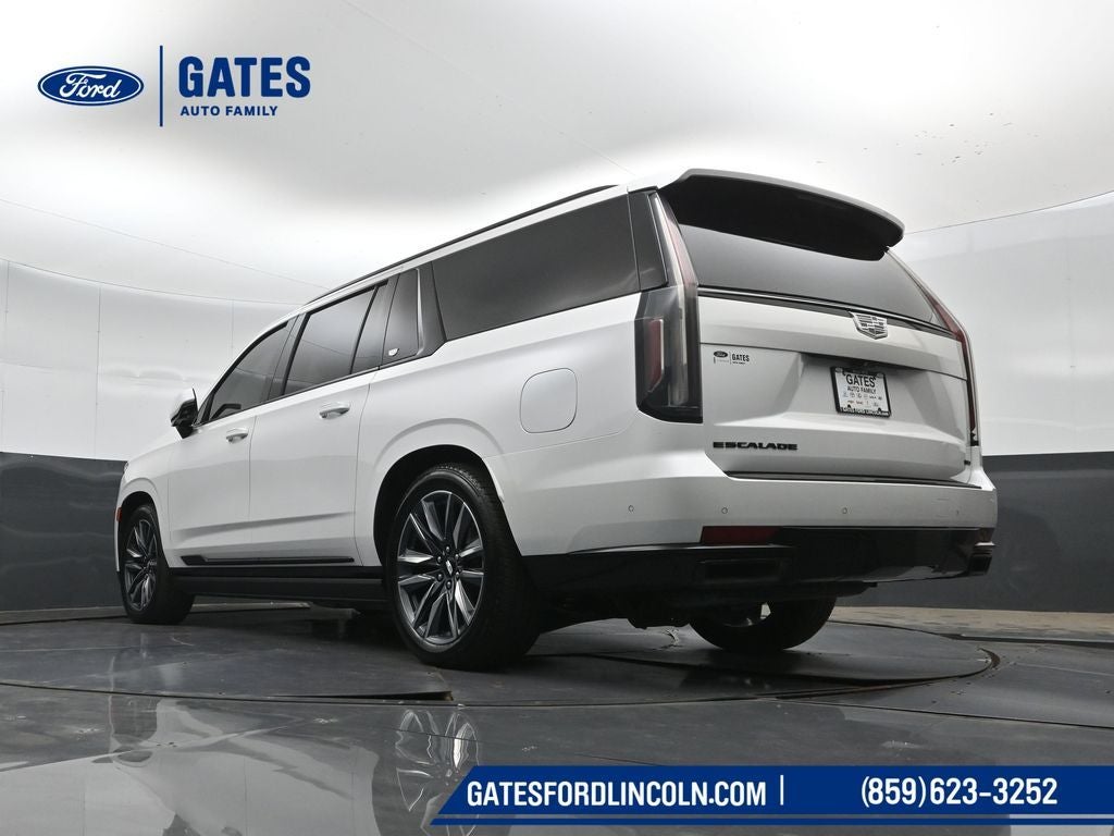 2022 Cadillac Escalade ESV Sport Platinum