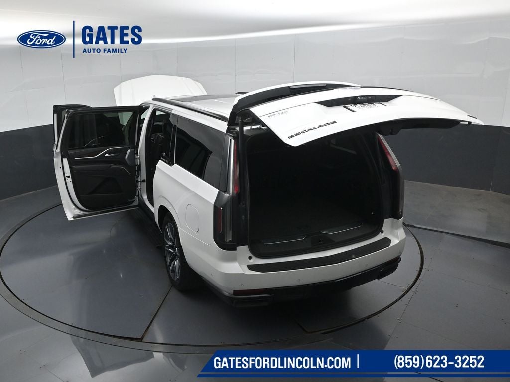 2022 Cadillac Escalade ESV Sport Platinum