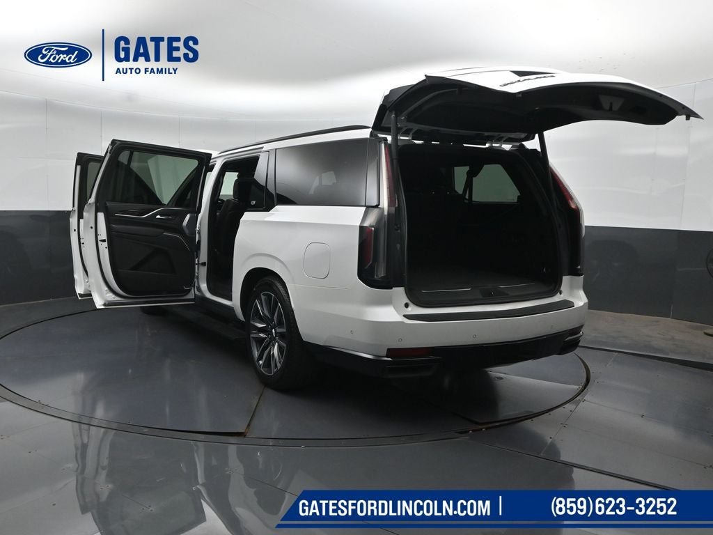 2022 Cadillac Escalade ESV Sport Platinum
