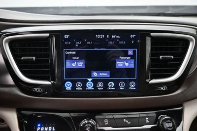 2017 Chrysler Pacifica Touring L