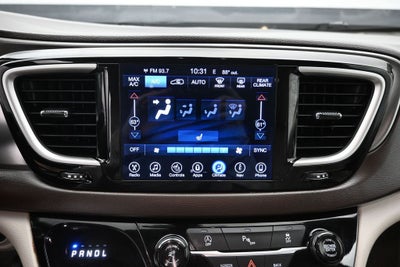 2017 Chrysler Pacifica Touring L