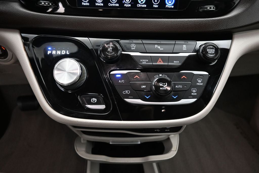 2017 Chrysler Pacifica Touring L