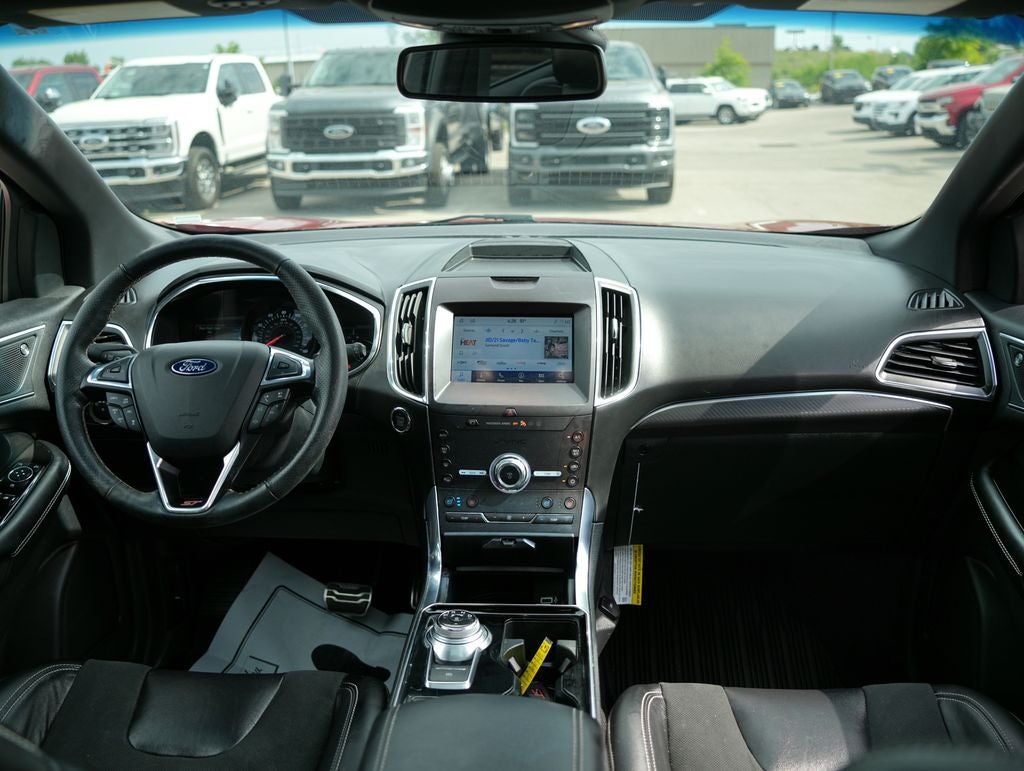 2020 Ford Edge ST