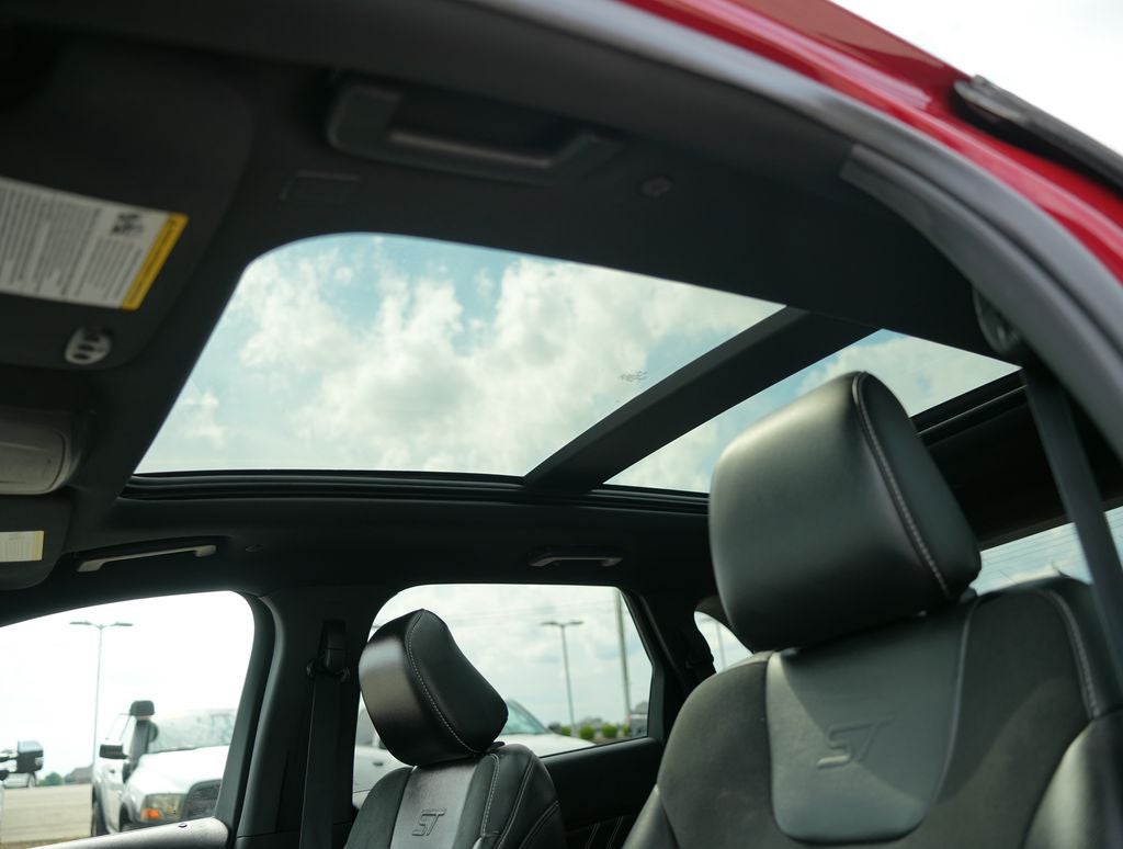 2020 Ford Edge ST