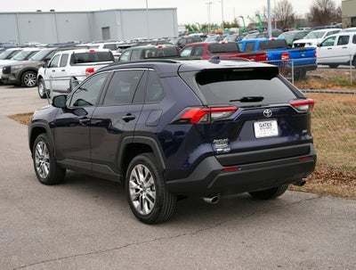 2022 Toyota RAV4 XLE Premium