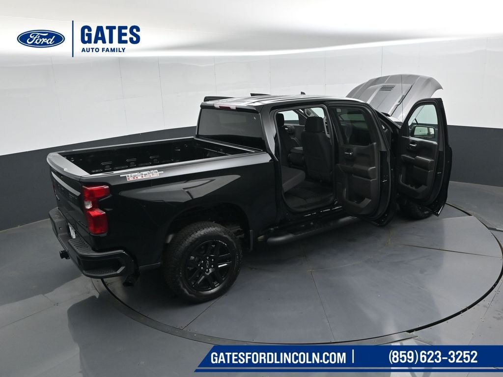 2025 Chevrolet Silverado 1500 Custom Trail Boss