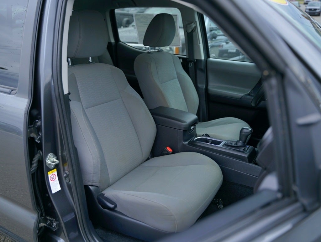 2019 Toyota Tacoma SR V6