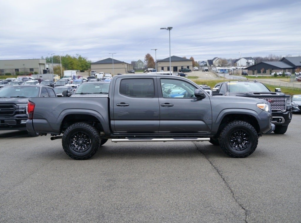 2019 Toyota Tacoma SR V6