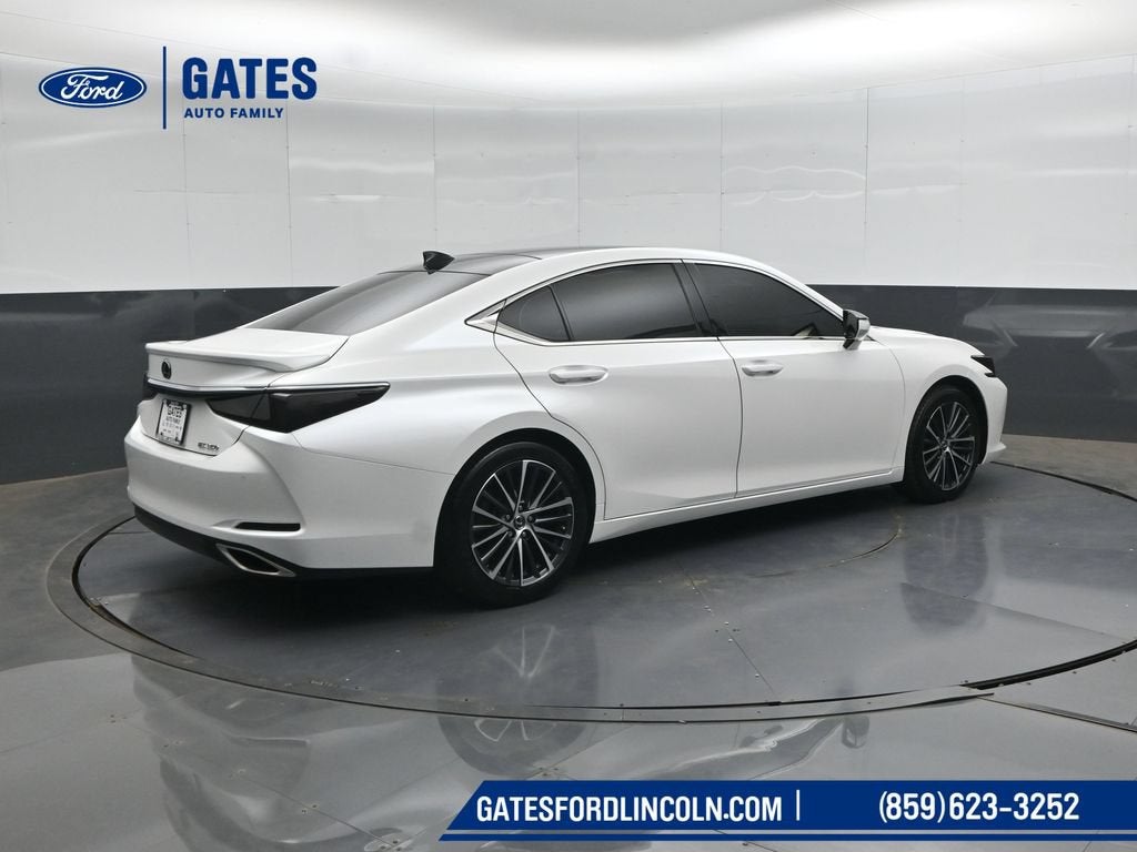 2022 Lexus ES 350