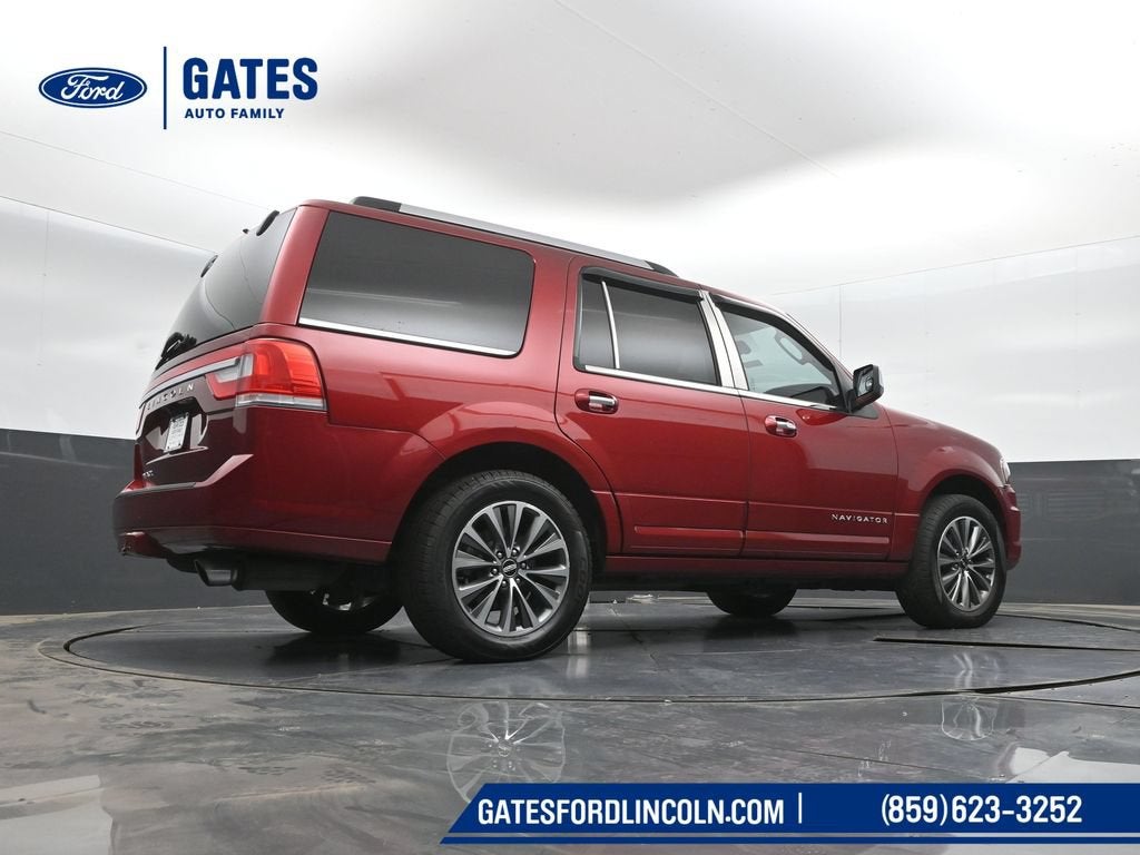 2017 Lincoln Navigator Select