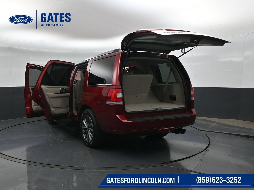 2017 Lincoln Navigator Select