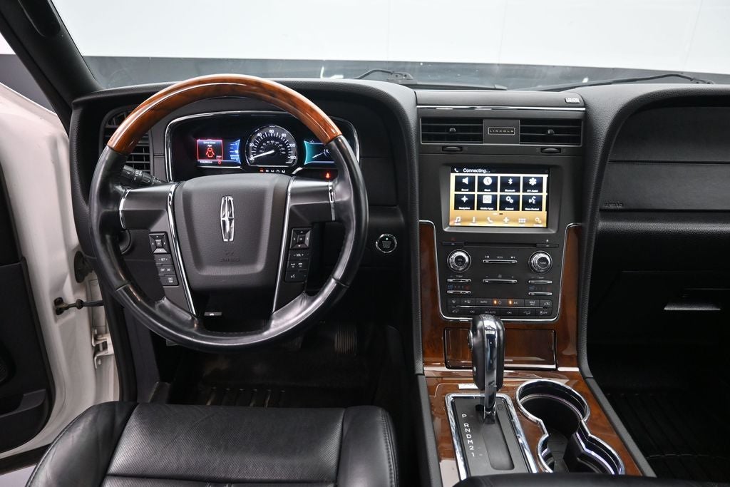 2016 Lincoln Navigator Select