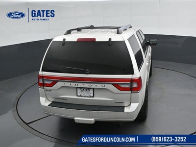 2016 Lincoln Navigator Select