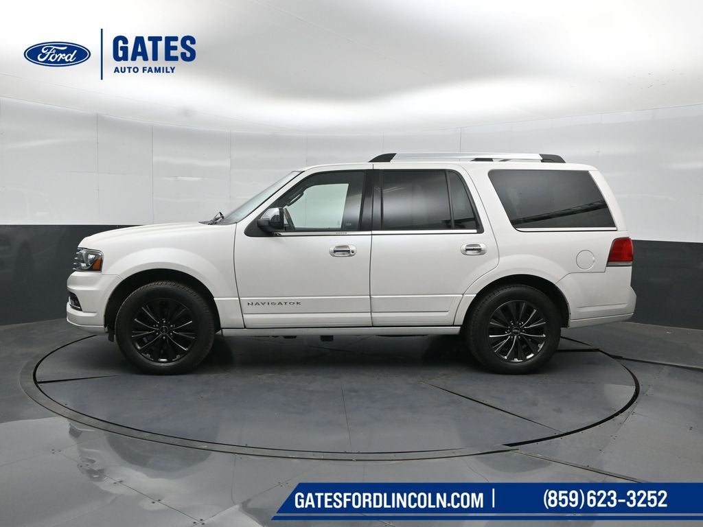 2016 Lincoln Navigator Select
