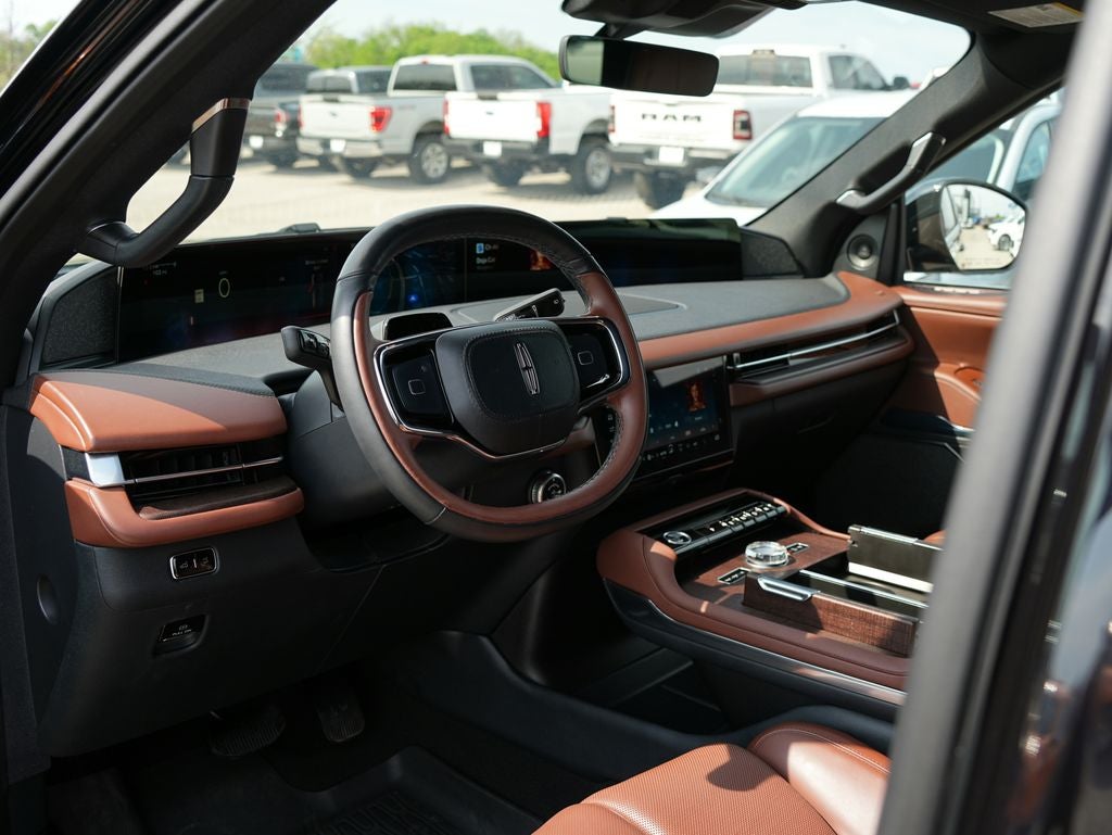 2025 Lincoln Navigator Reserve