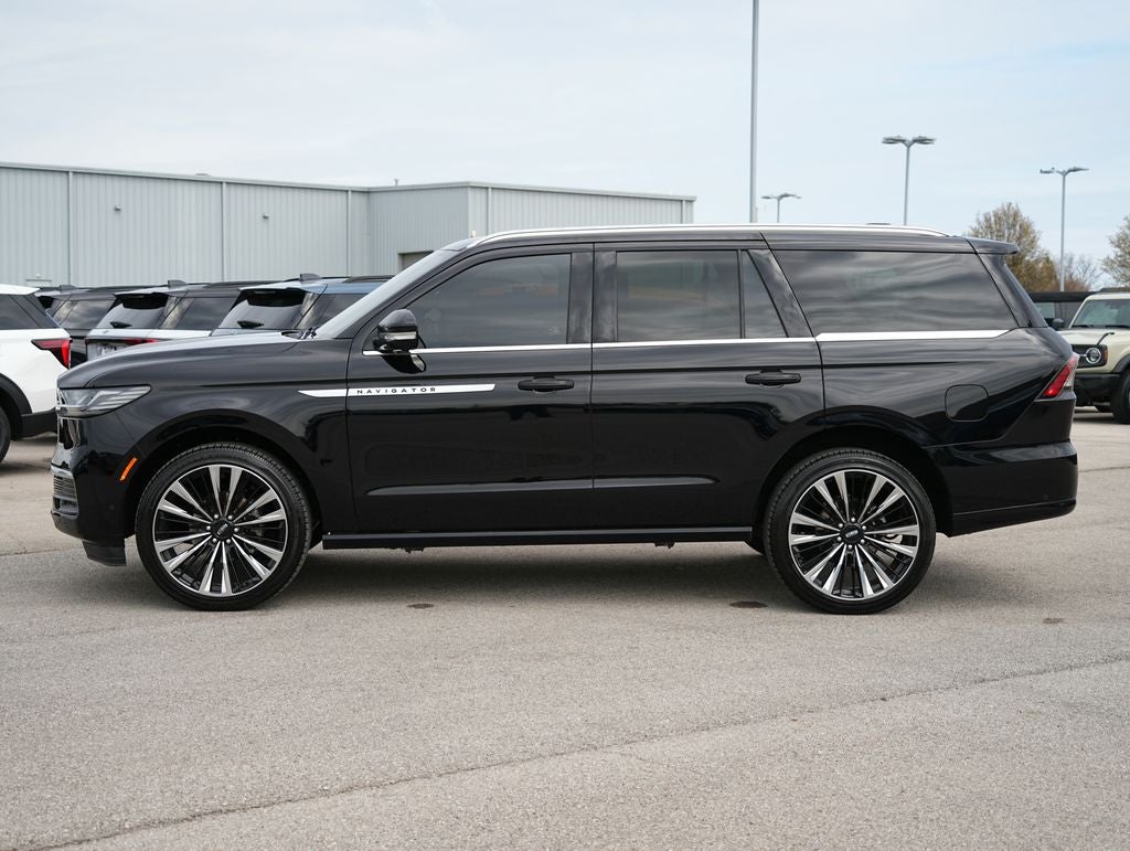 2025 Lincoln Navigator Reserve