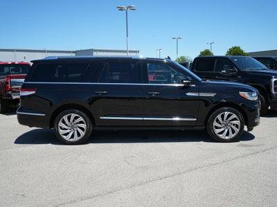 2023 Lincoln Navigator L Reserve