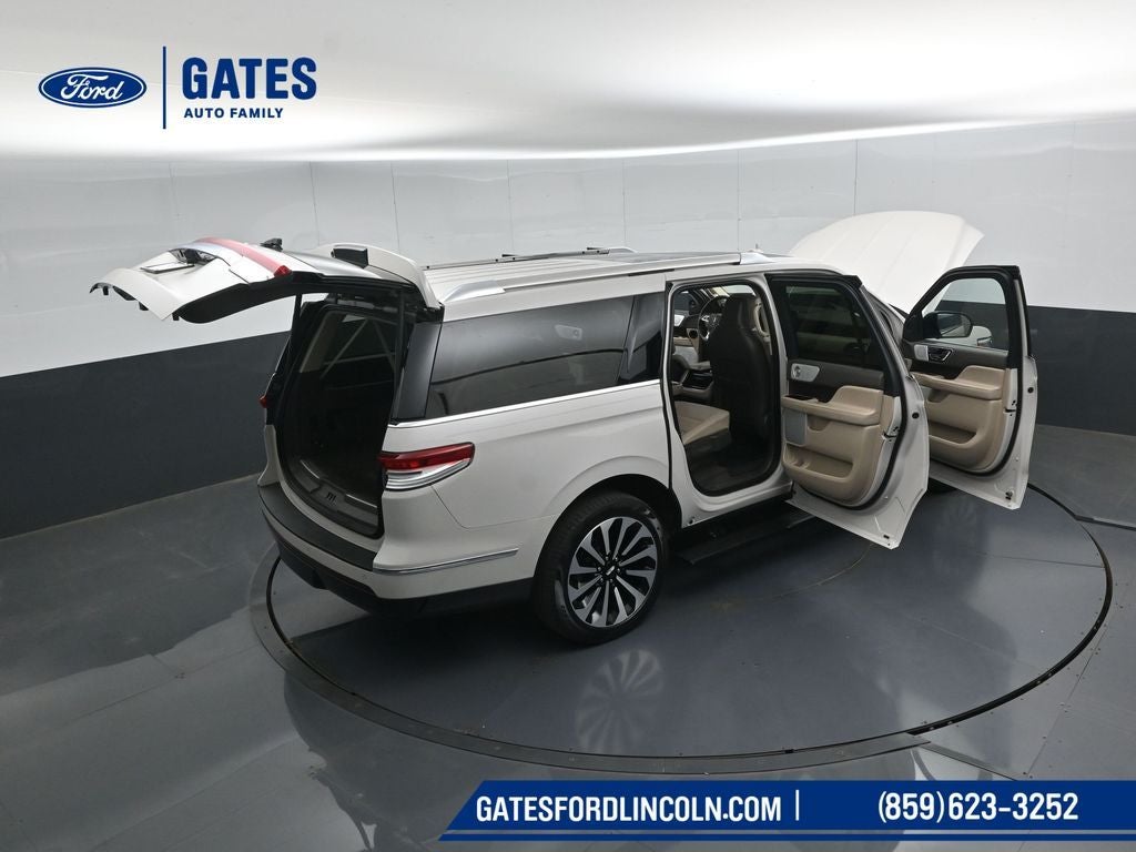 2024 Lincoln Navigator L Reserve