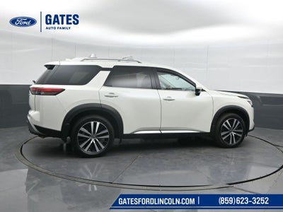2023 Nissan Pathfinder Platinum