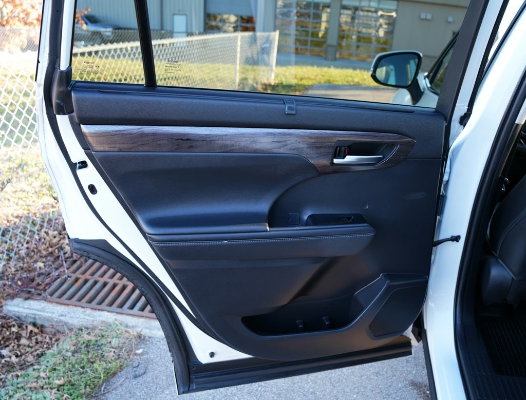 2020 Toyota Highlander Platinum