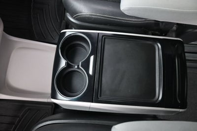 2014 Toyota Sienna SE 8 Passenger