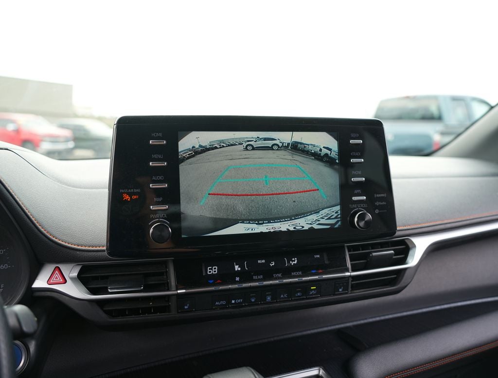 2022 Toyota Sienna XSE 7 Passenger