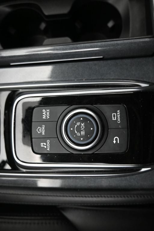 2024 Nissan Armada SV