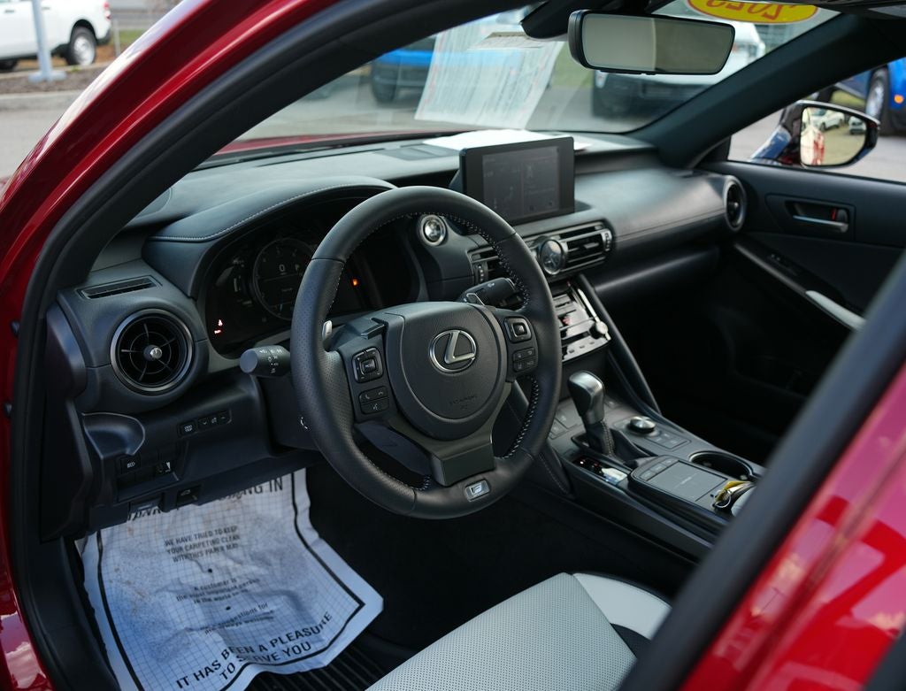 2025 Lexus IS 350 F SPORT