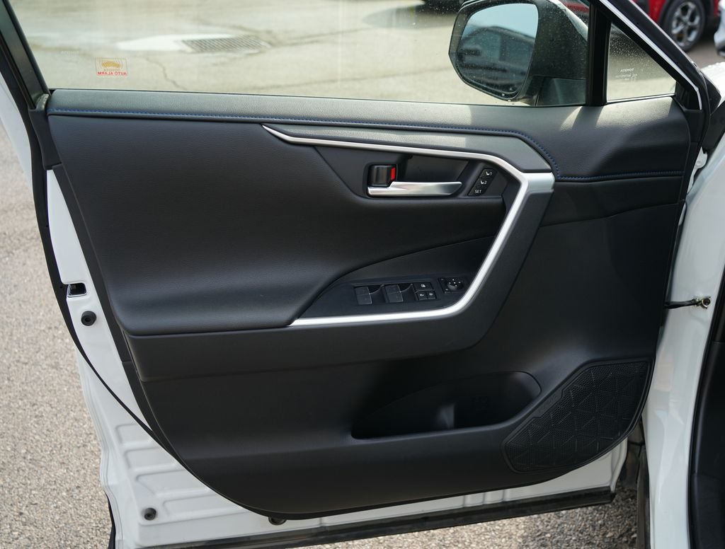 2022 Toyota RAV4 Hybrid XSE