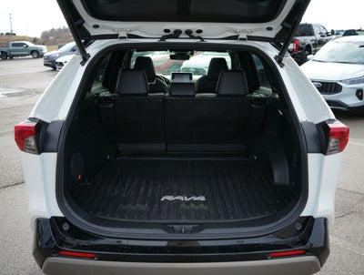 2022 Toyota RAV4 Hybrid XSE