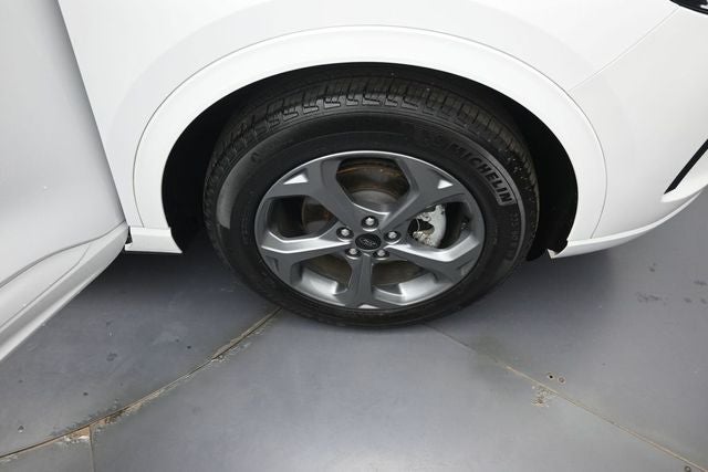 2023 Ford Escape Hybrid ST-Line Select