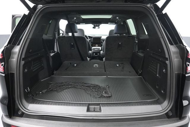 2024 GMC Acadia AT4