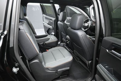 2024 GMC Acadia AT4